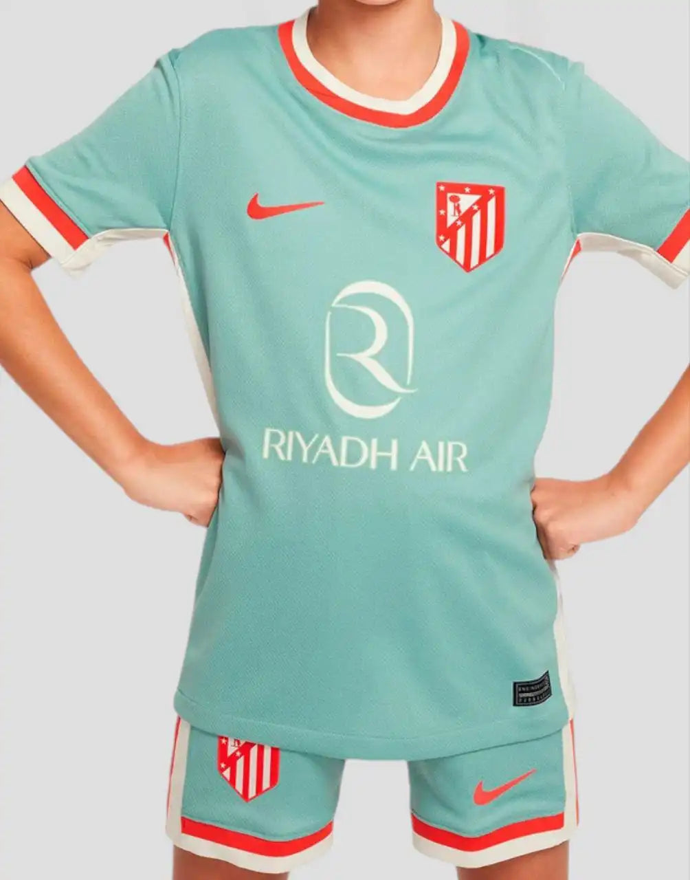 طقم أتلتيكو مدريد للشباب للمباريات الخارجية 2024/25