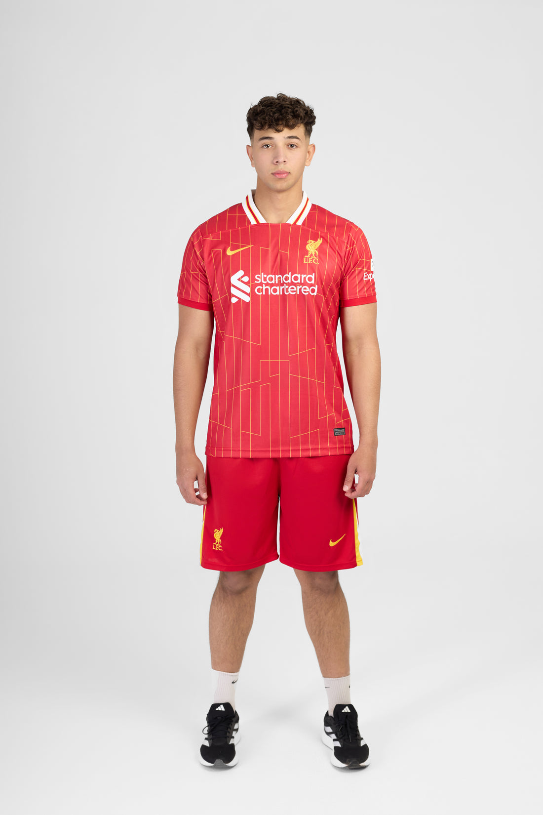 طقم ليفربول إف سي 2024/25