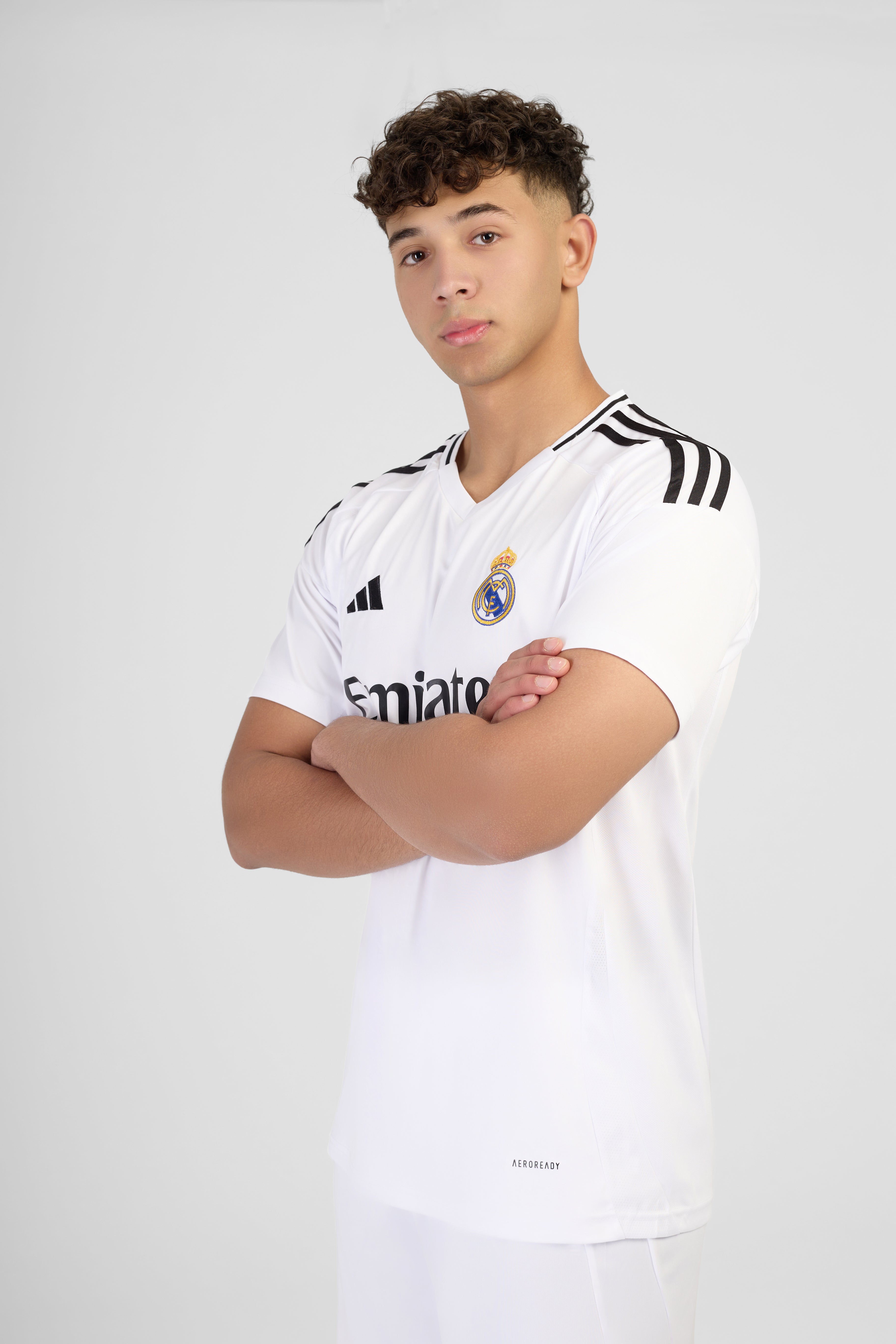 تيشيرت ريال مدريد الأساسي للرجال 24/25