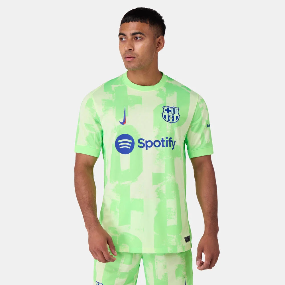 طقم برشلونة الثالث 24/25