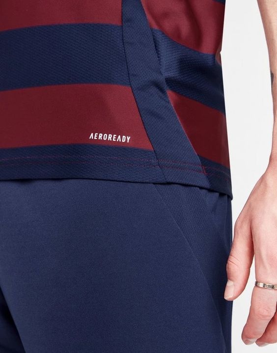 قميص نيوكاسل يونايتد 24/25 الخارجي