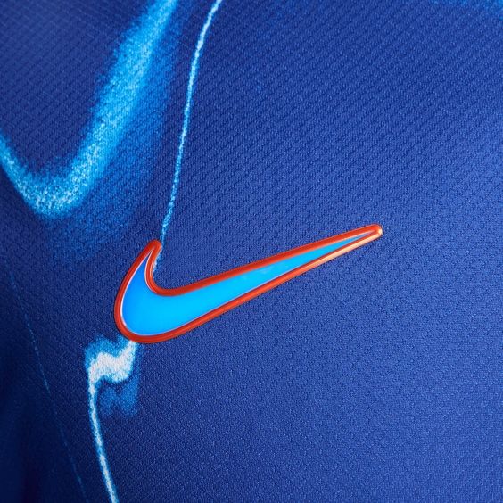 طقم تشيلسي الأساسي 2024/25