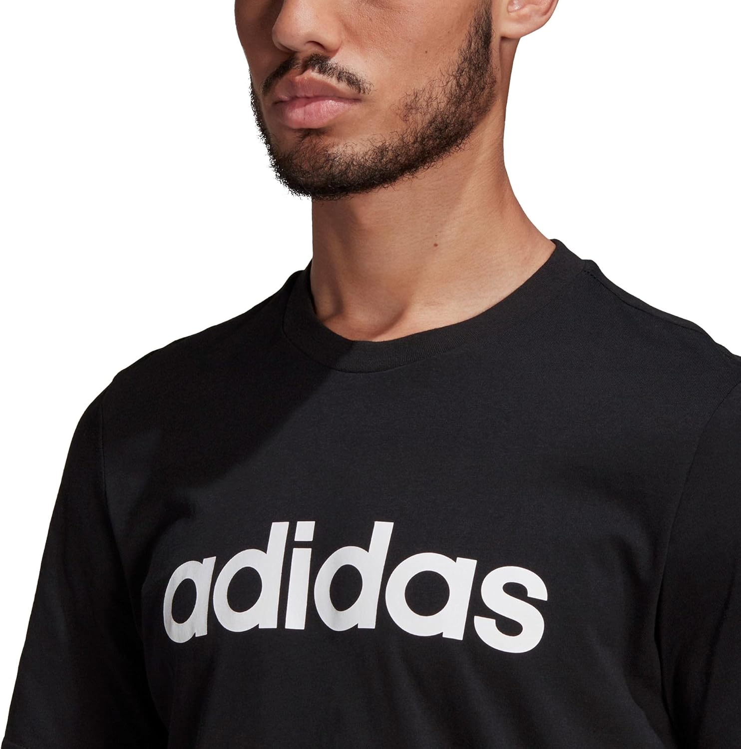 تي شيرت adidas Essentials للرجال بخطوط مطرزة