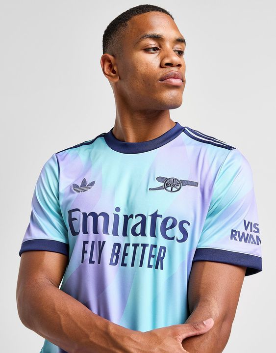 Arsenal 24/25 away shirt (third kit)